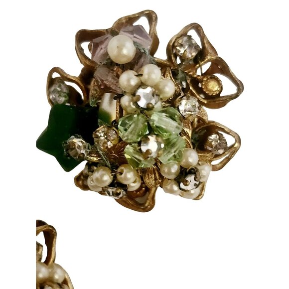 Signed Robert Wired Glass Crystal and Brass Clip Earrings (A4990) - Picture 3 of 6